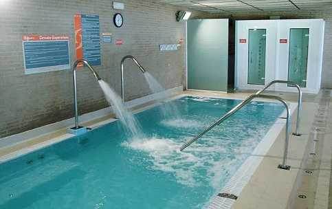 Recovery pool and spa